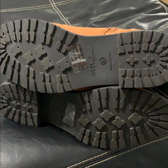 Camel colored lace/zip up boot - Picture 3 of 3